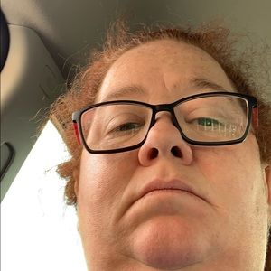 Meet your Posher, Roberta